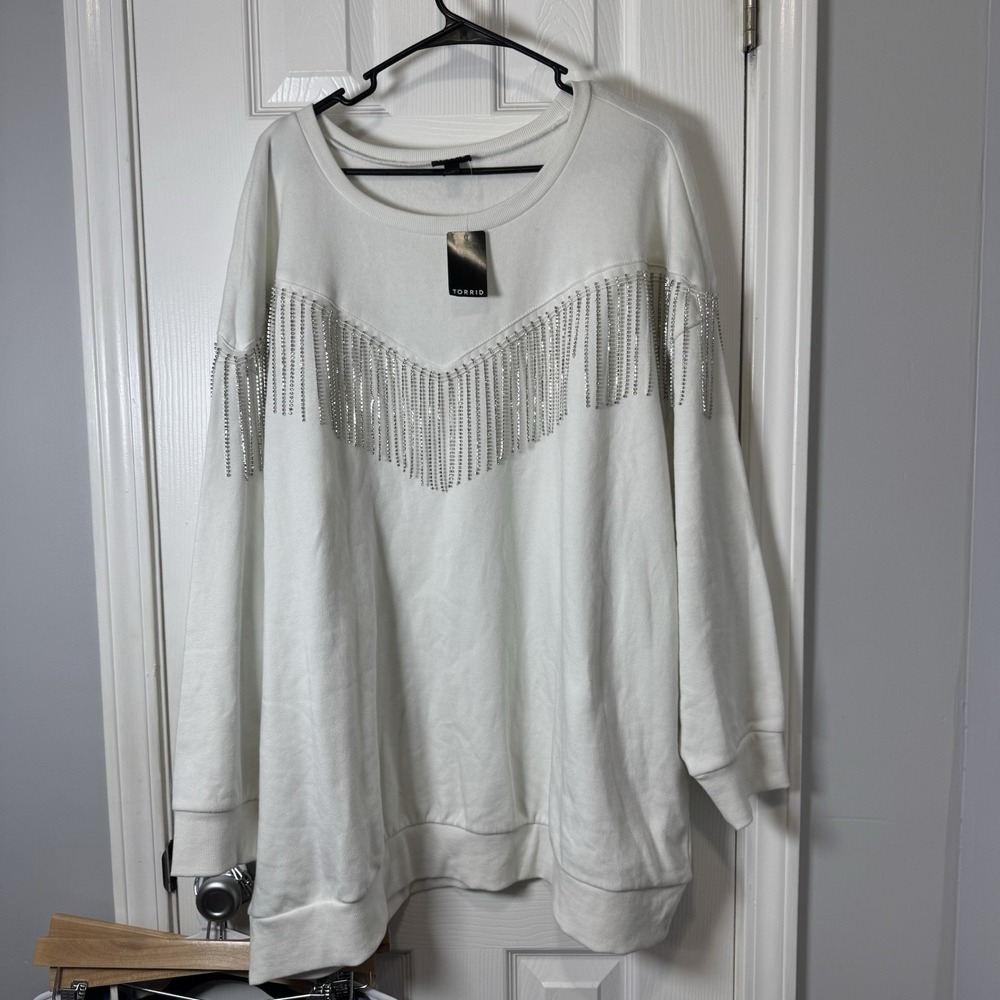 NWT Torrid Cozy Fleece Rhinestone Fringe Sweatshirt Size 4 4x‎ Rodeo Cowgirl